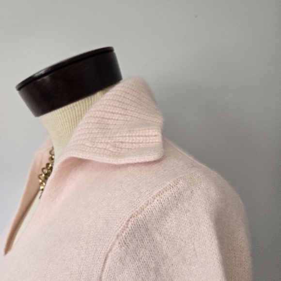 HUDSON'S BAY Cashmere Open Neck Pink Women's Sweater. Size Small - Picture 7 of 11